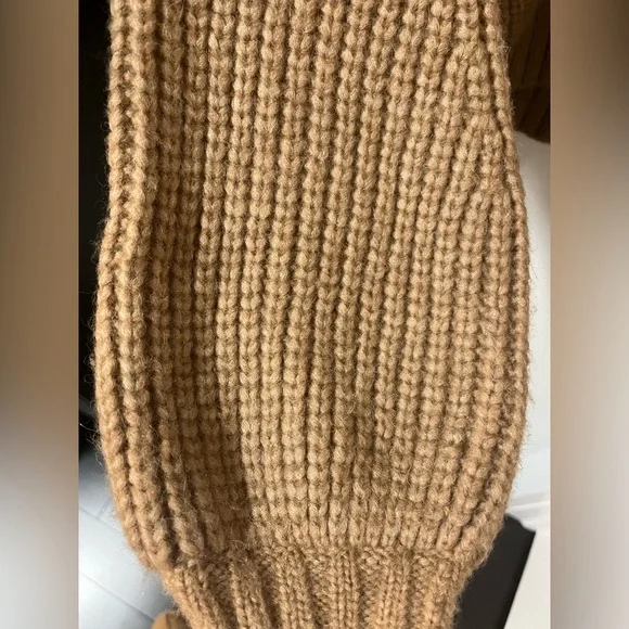 Doen Sweater - Picture 4 of 7